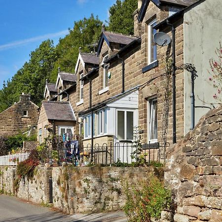 Finest Retreats - Peak View Villa Two Dales Exterior photo